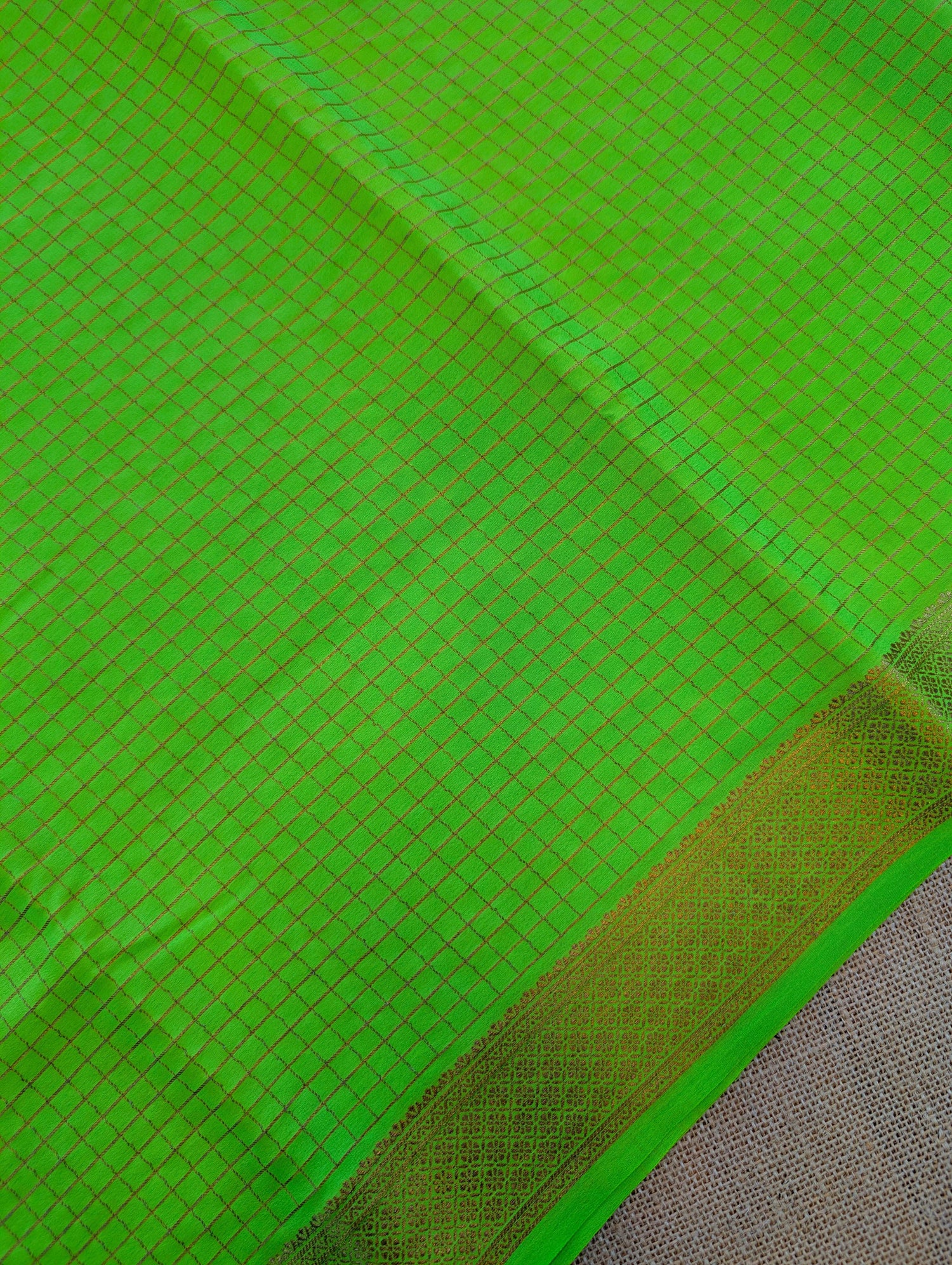 Pure Mysore Silk Crepe - Neon Green with Printed Pallu