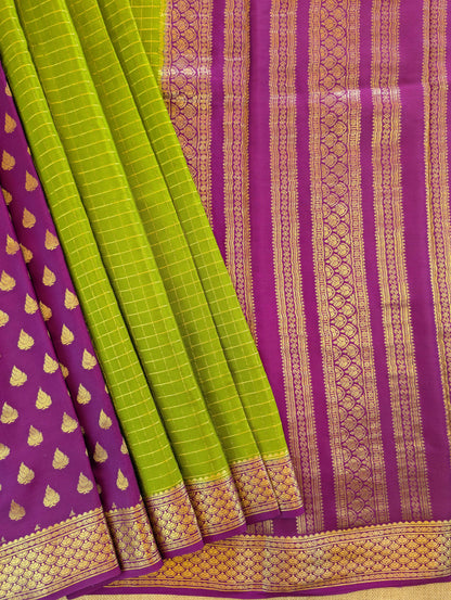 Pure Mysore Silk Crepe - Green with Fusia Pink Half &amp; Half Pattern