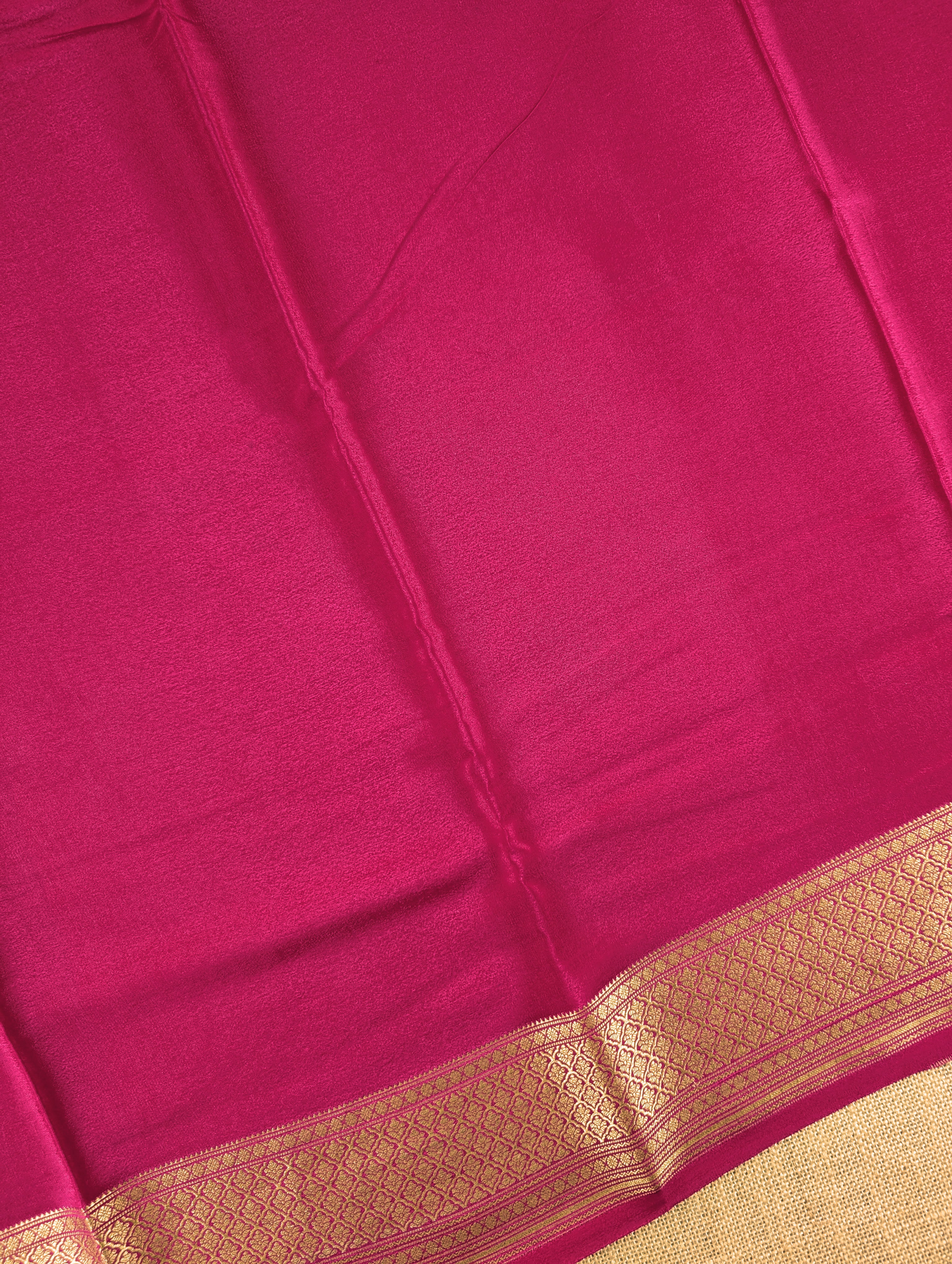 Pure Mysore Silk Crepe - Green with Rani Pink