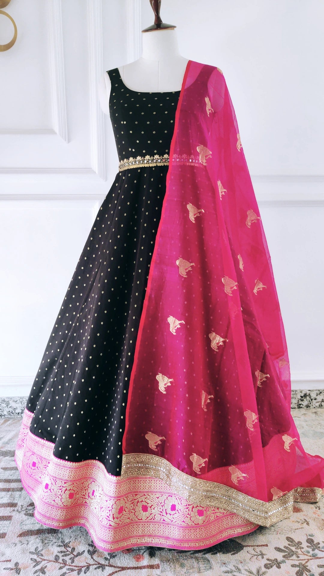 Black Anarkali Set