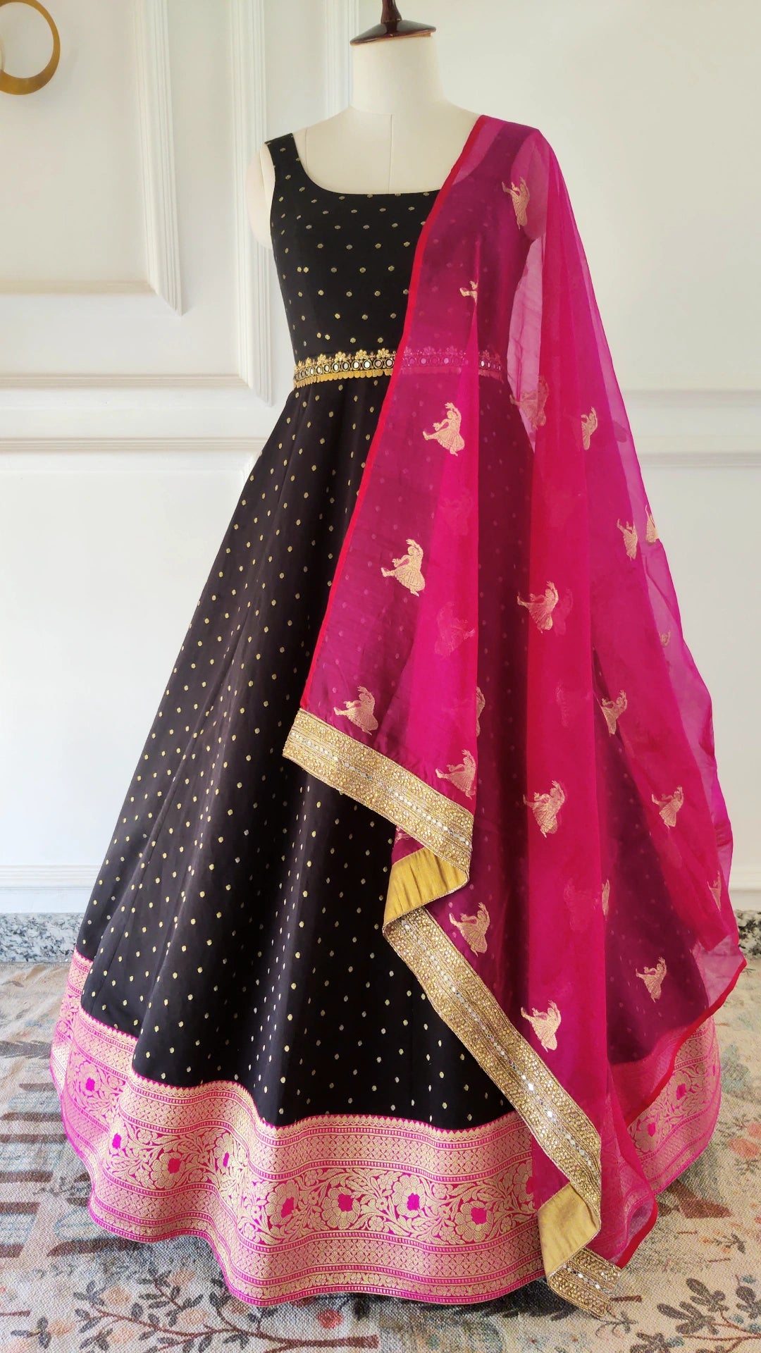 Black Anarkali Set