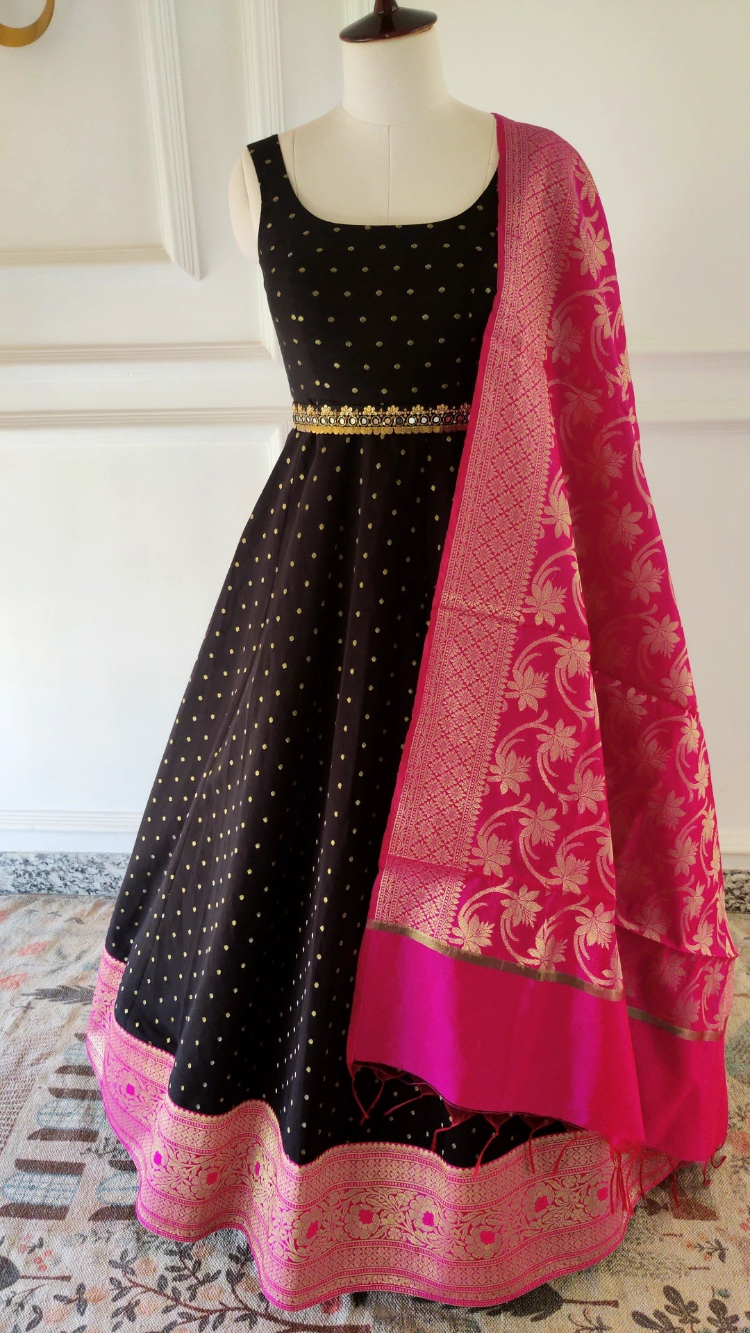 Black Anarkali Set