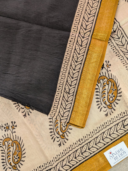 Hand Block Printed Maheshwari Silk - Black w/t Cream