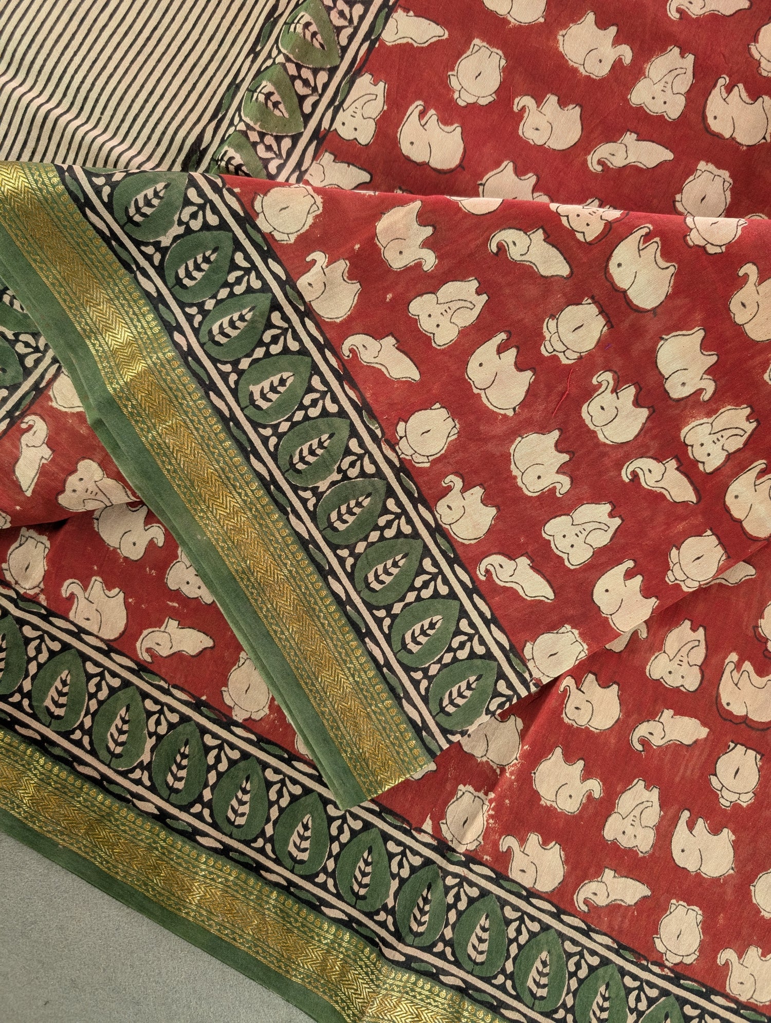 Hand Block Printed Maheshwari Silk - Red w/t Green