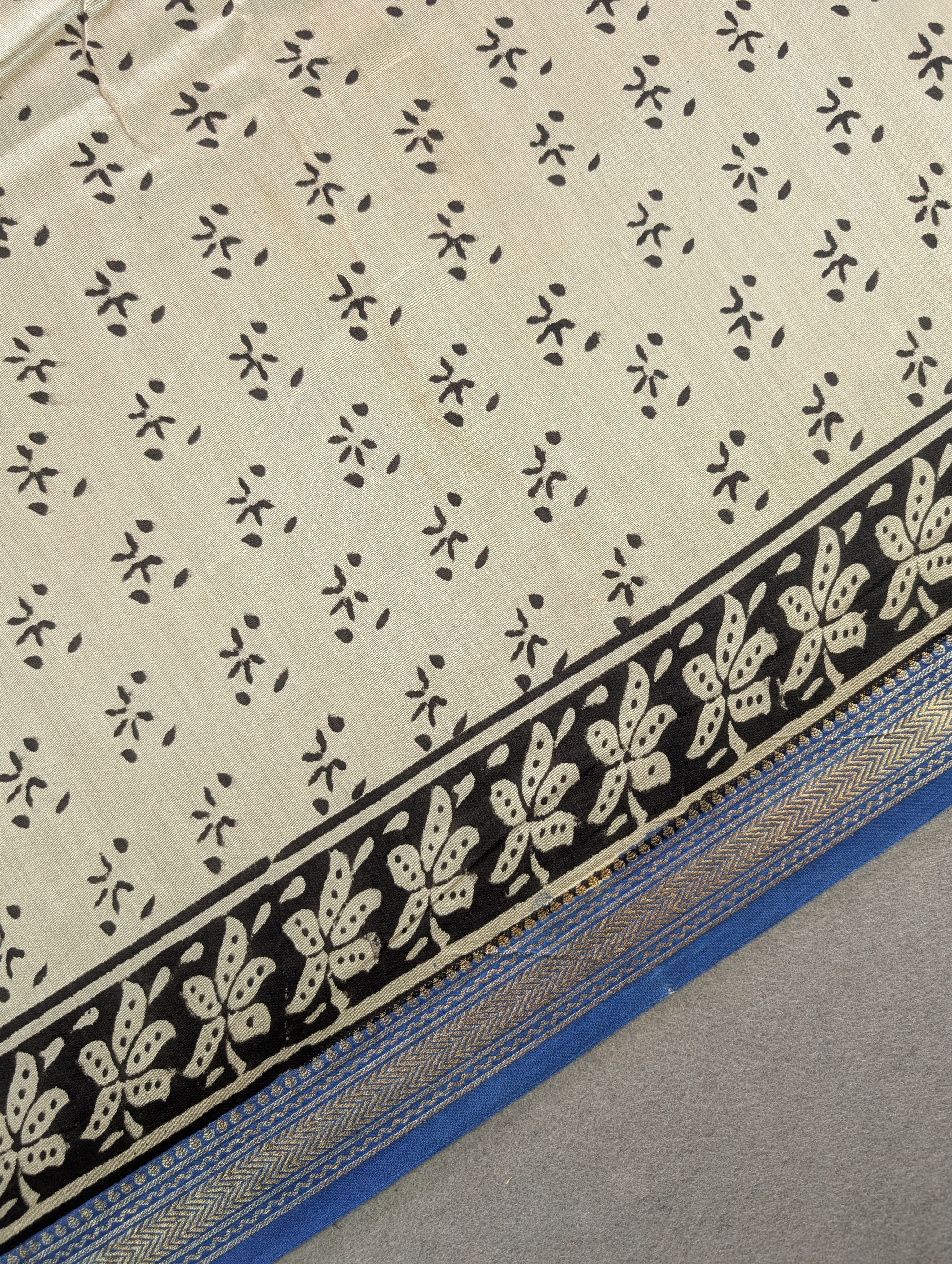 Hand Block Printed Maheshwari Silk - Blue w/t Black